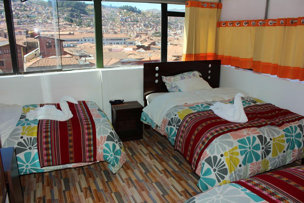 Hospedaje Qori Punku Куско Екстер'єр фото
